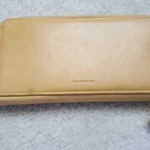 Kenneth Cole Bags - Wallet Kenneth Cole Bags - Wallet